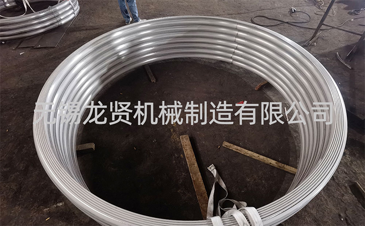 加工半圓管比讓它變成“鋼鐵渣”